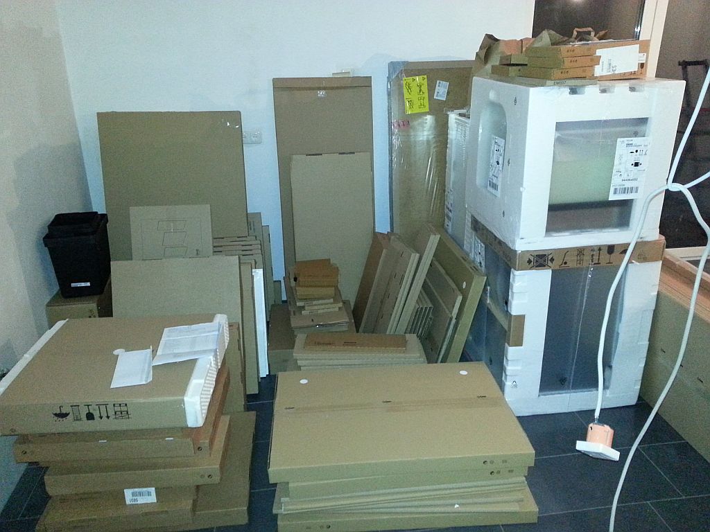 Handwerker Dirk De Montiert Ihre Kuche